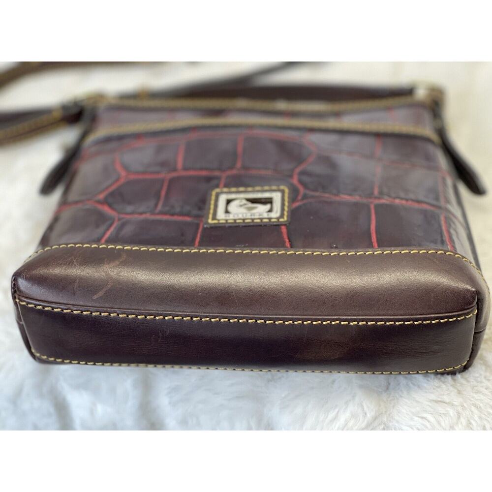 DOONEY & BOURKE Letter Carrier Croc Embossed Leather Crossbody Messenger Purse - Picture 5 of 8